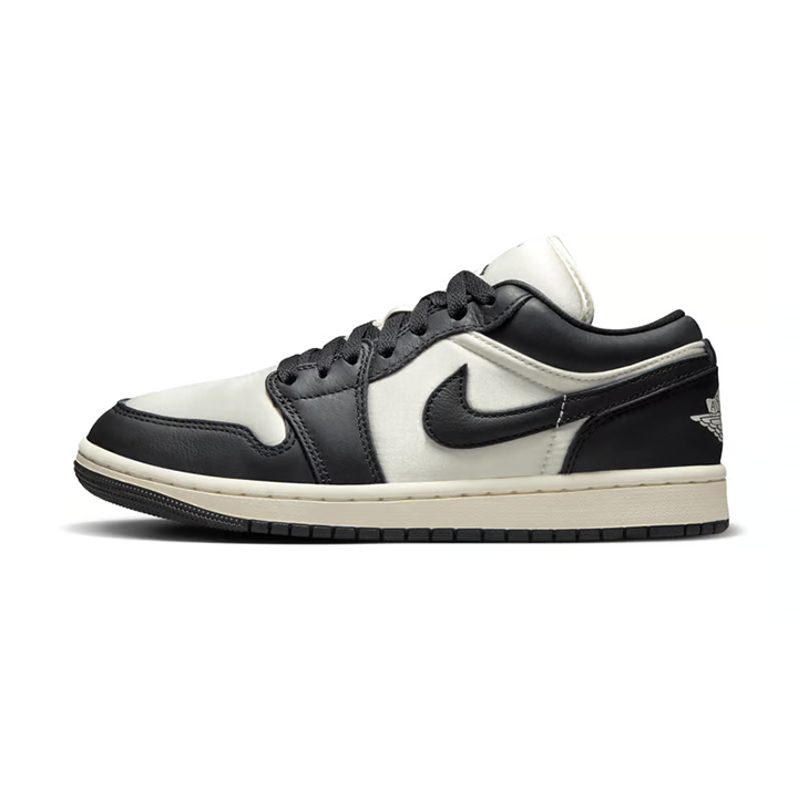 Jordan 1 Low 'Vintage Panda'