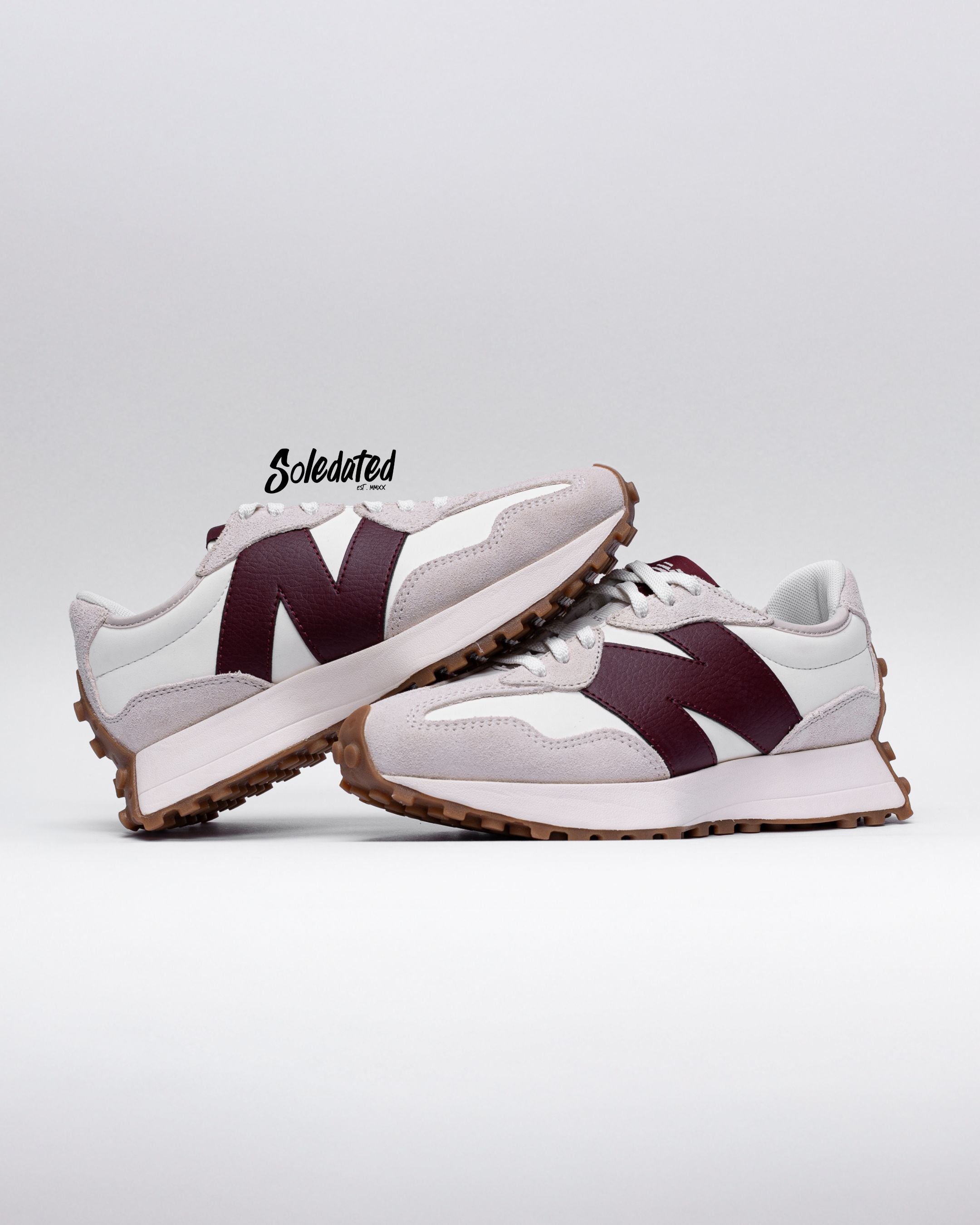 New Balance 327 Burgundy 22センチ　未開封新品 New Balance 327 Burgundy 22センチ 未開封新品