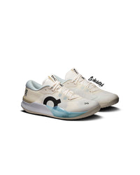 Three-quarter front view of On THE ROGER Pro 3 Ivory Wash women’s tennis shoes