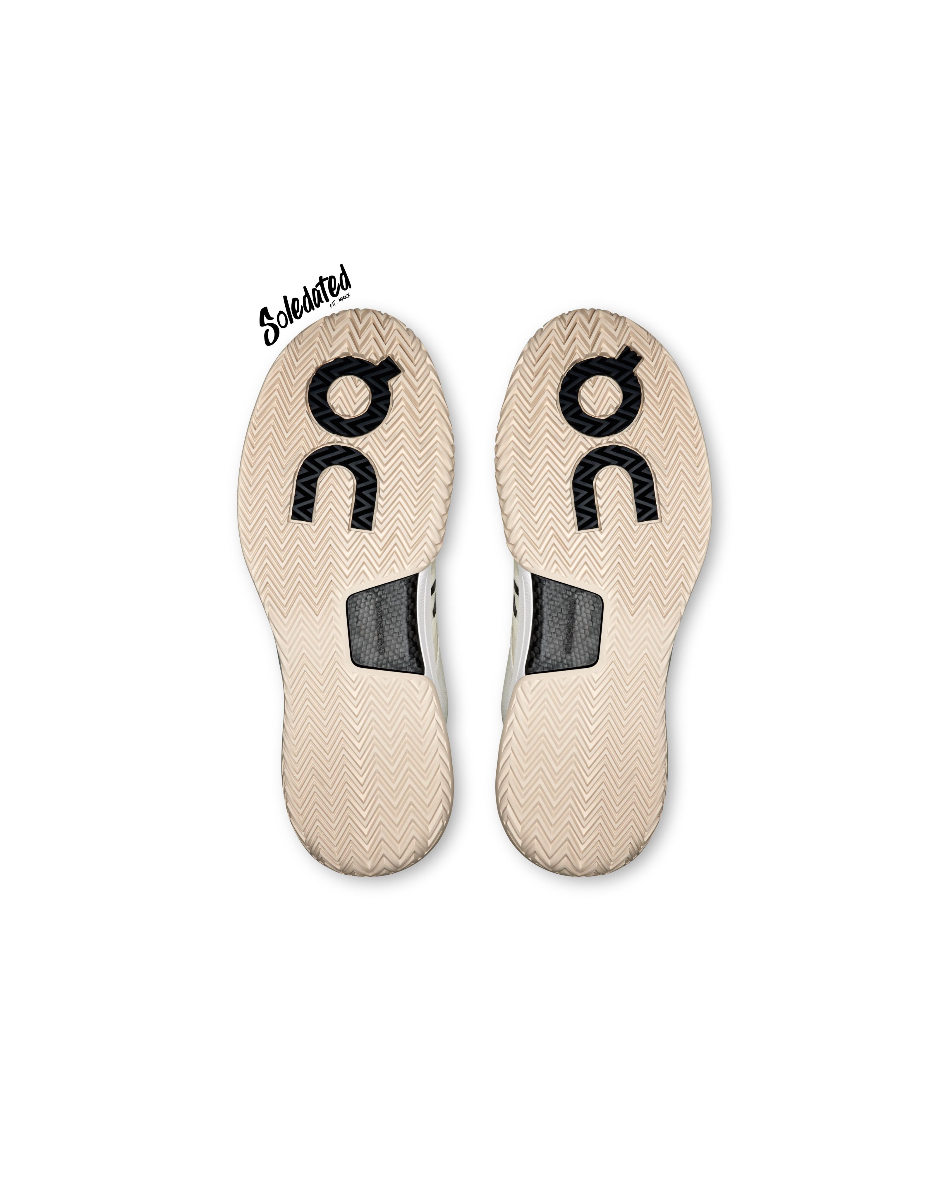 Outsole view of On THE ROGER Pro 2 White Lime showing herringbone traction and carbon fiber Speedboard