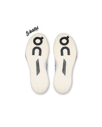 Outsole view of On THE ROGER Pro 3 Clay Thistle Pink showing clay-court traction and carbon-fibre Speedboard