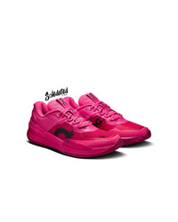 Three-quarter front view of On THE ROGER Pro 2 Pink Grenadine tennis shoes
